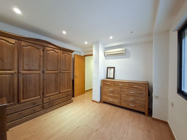 2 soveværelse Lejlighed til salg i Centro Urbano, Benidorm - € 240.000 (Ref: 10063027)