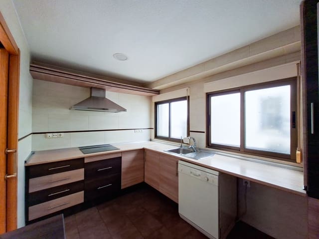 2 soveværelse Lejlighed til salg i Centro Urbano, Benidorm - € 240.000 (Ref: 10063027)