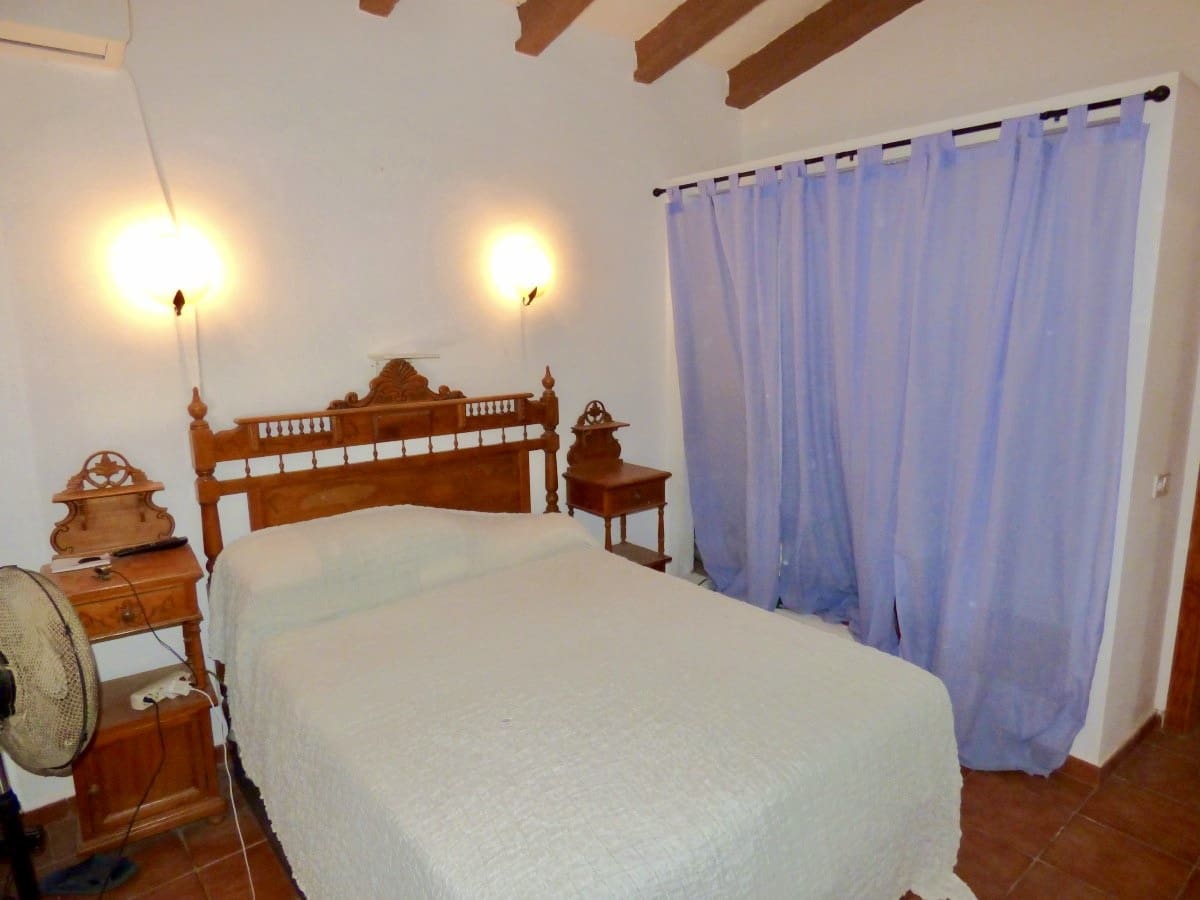 3 bedroom Villa for sale in Relleu with garage - € 249,500 (Ref: 10130549)