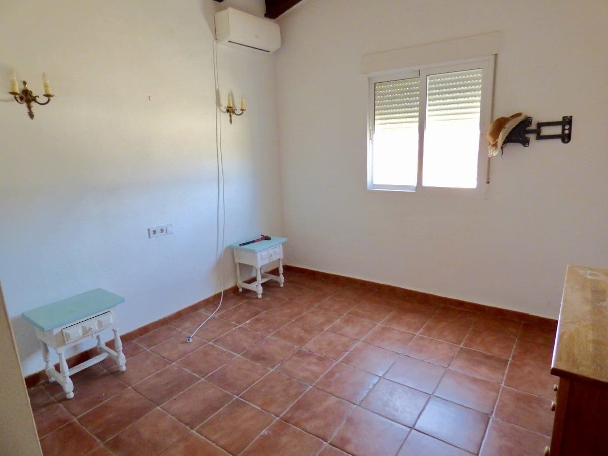 3 bedroom Villa for sale in Relleu with garage - € 249,500 (Ref: 10130549)