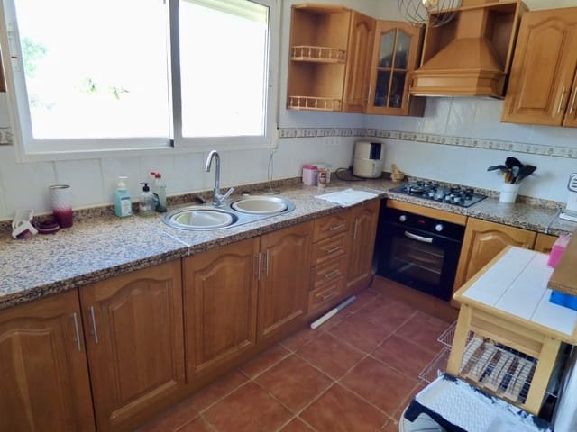 3 quarto Moradia para venda em Relleu com garagem - 249 500 € (Ref: 10130549)