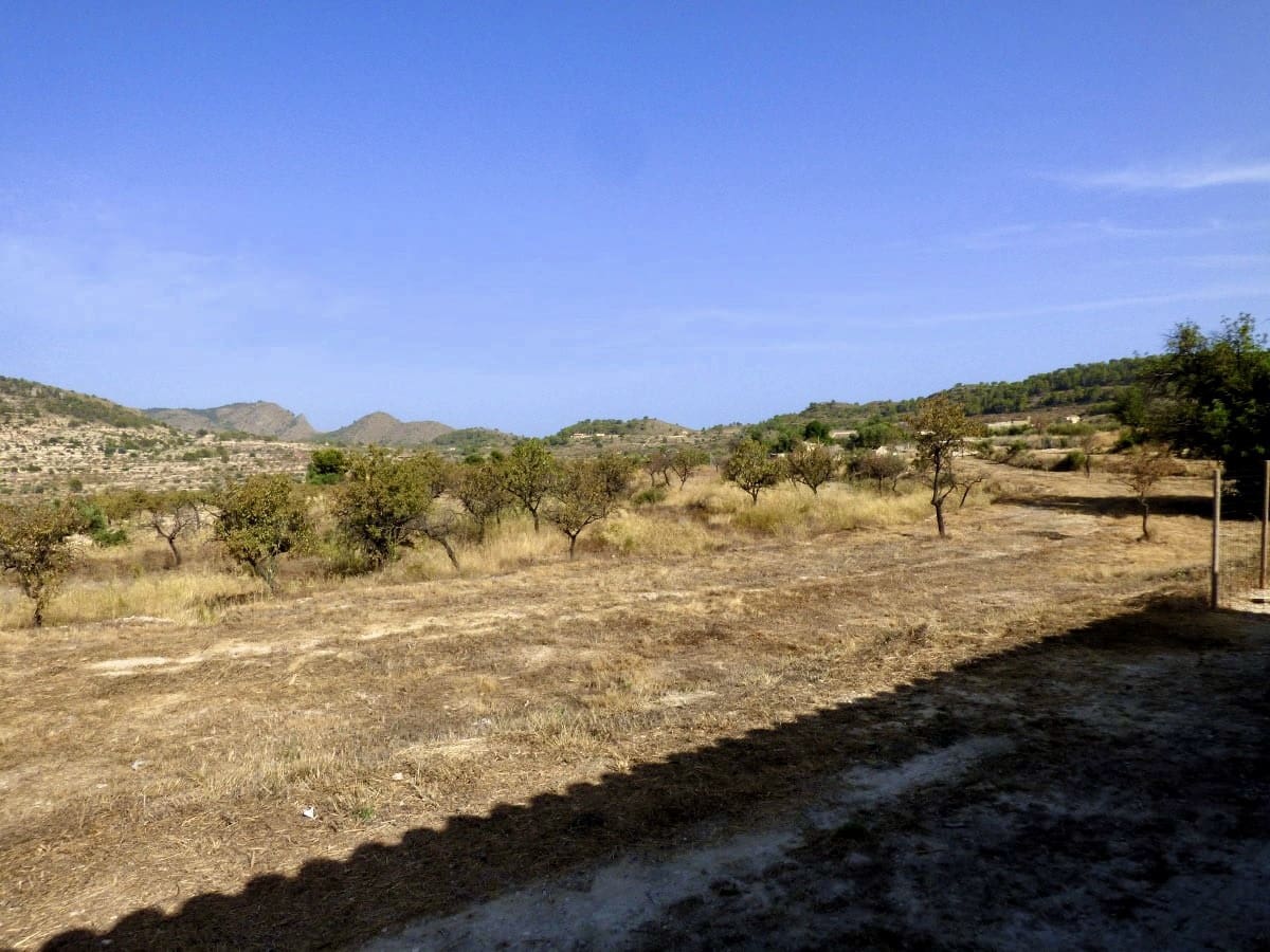 3 bedroom Villa for sale in Relleu with garage - € 249,500 (Ref: 10130549)