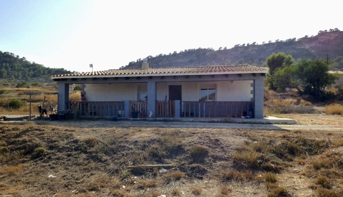 3 bedroom Villa for sale in Relleu with garage - € 249,500 (Ref: 10130549)