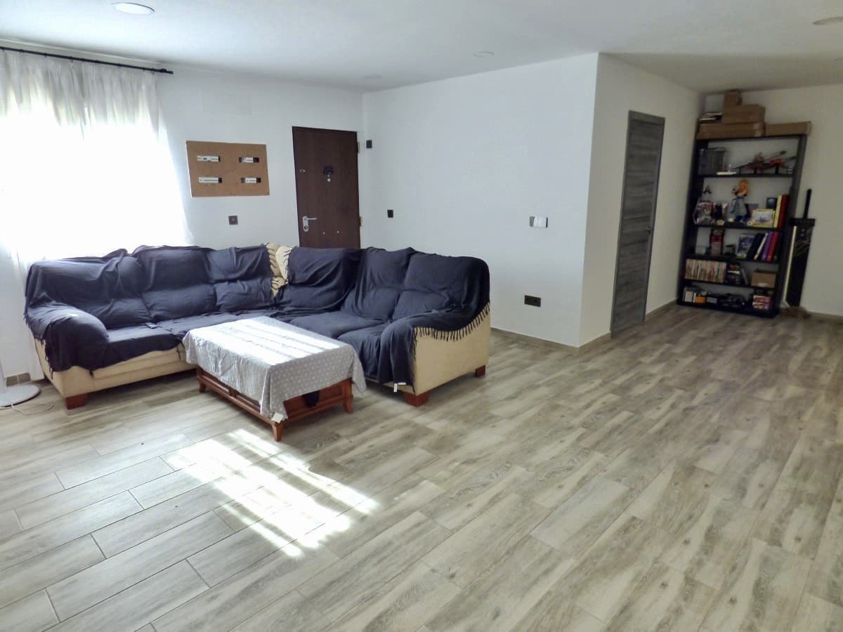 5 bedroom Townhouse for sale in Orxeta with garage - € 310,000 (Ref: 10167870)