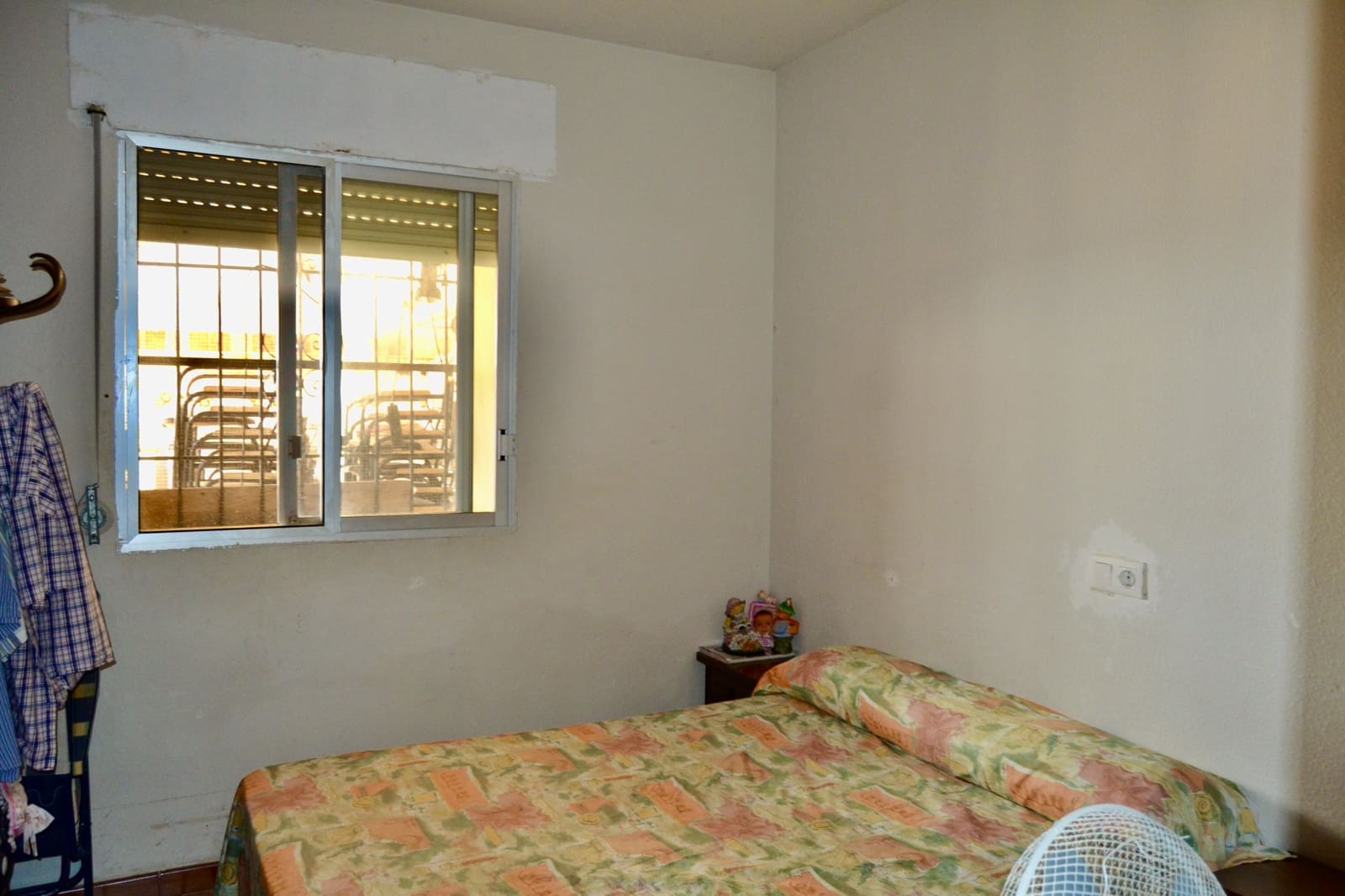 6 bedroom Villa for sale in La Villajoyosa / Vila Joiosa with pool garage - € 350,000 (Ref: 7864851)