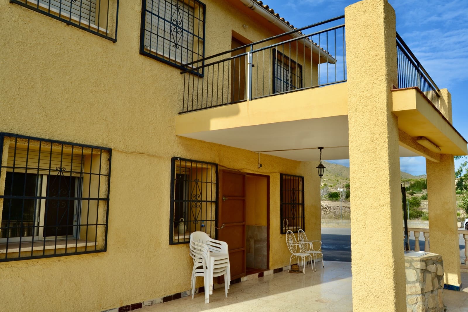 6 bedroom Villa for sale in La Villajoyosa / Vila Joiosa with pool garage - € 350,000 (Ref: 7864851)