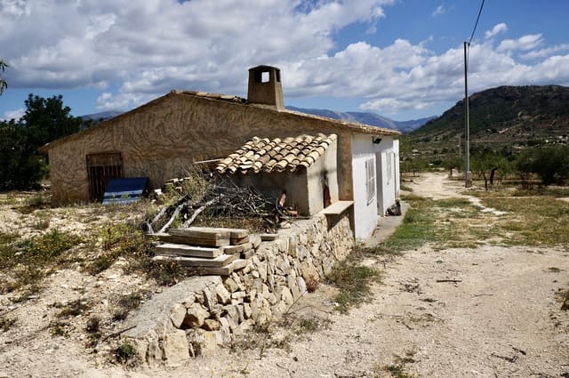 3 bedroom Finca/Country House for sale in Relleu - € 189,000 (Ref: 8371740)