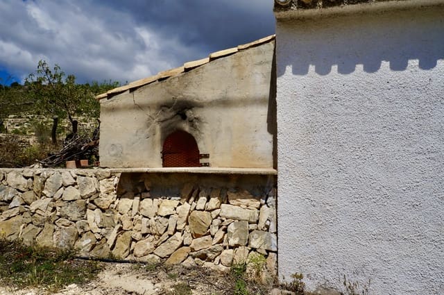 3 bedroom Finca/Country House for sale in Relleu - € 189,000 (Ref: 8371740)