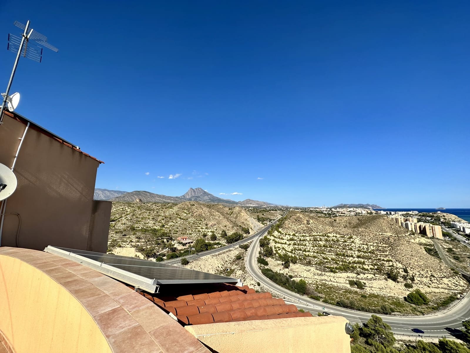 3 soveværelse Villa til salg i La Villajoyosa / Vila Joiosa med swimmingpool garage - € 695.000 (Ref: 8494448)