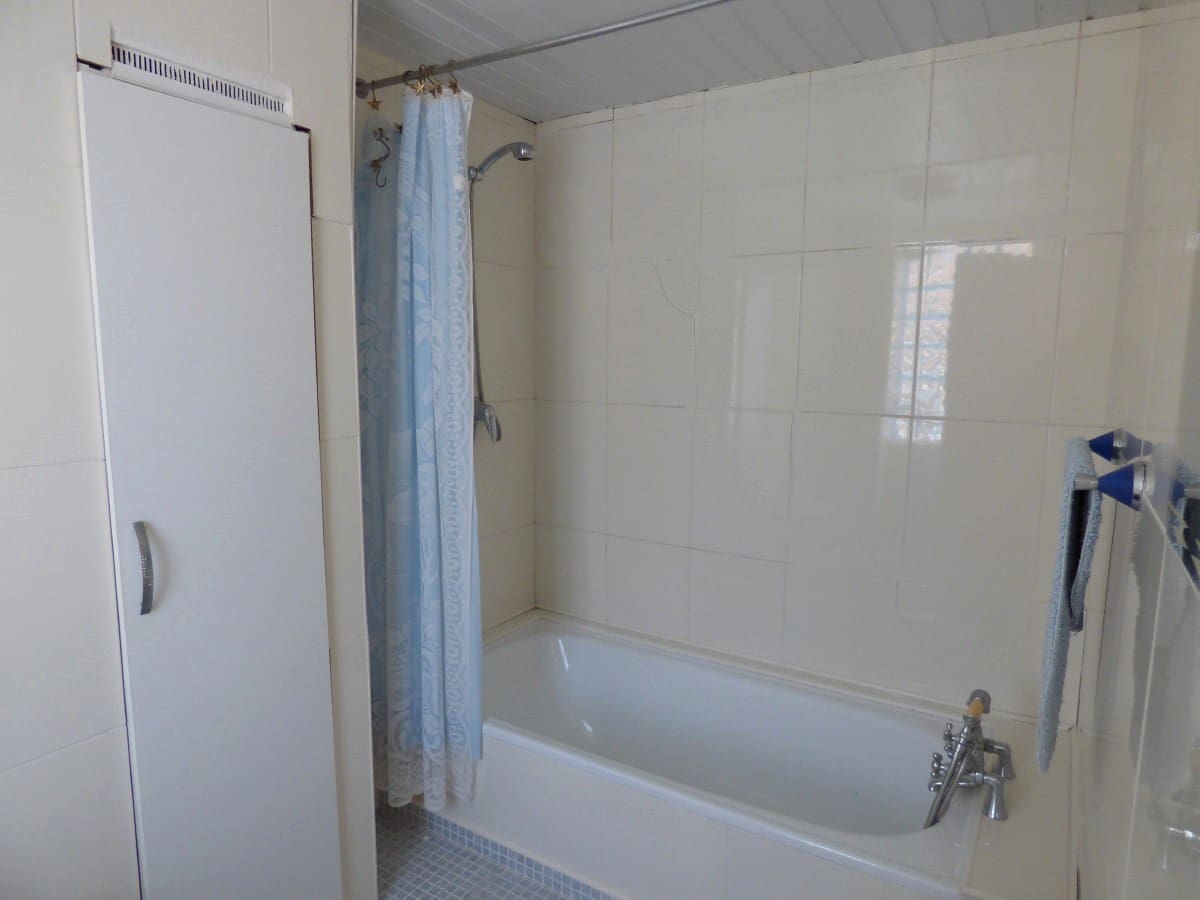 5 quarto Moradia para venda em Orxeta com piscina garagem - 399 000 € (Ref: 8934615)