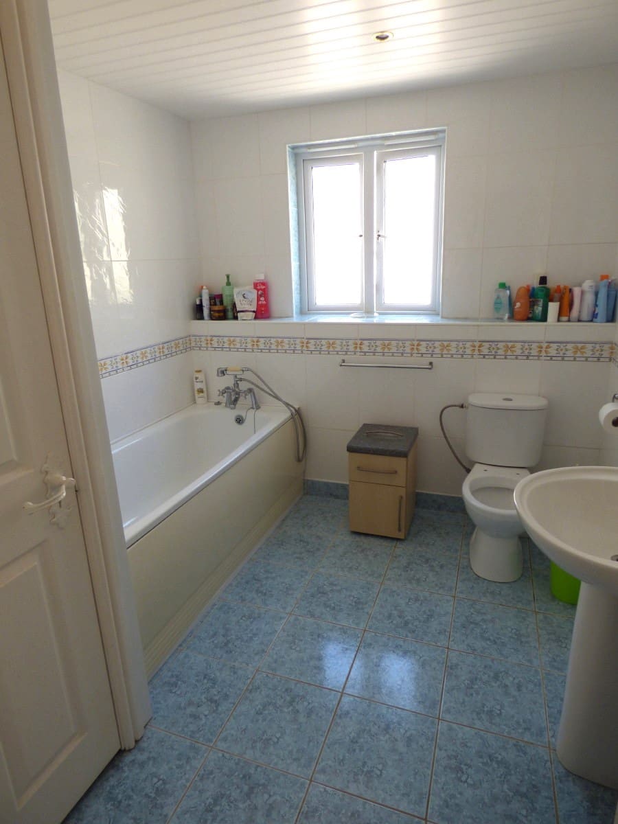 5 quarto Moradia para venda em Orxeta com piscina garagem - 399 000 € (Ref: 8934615)