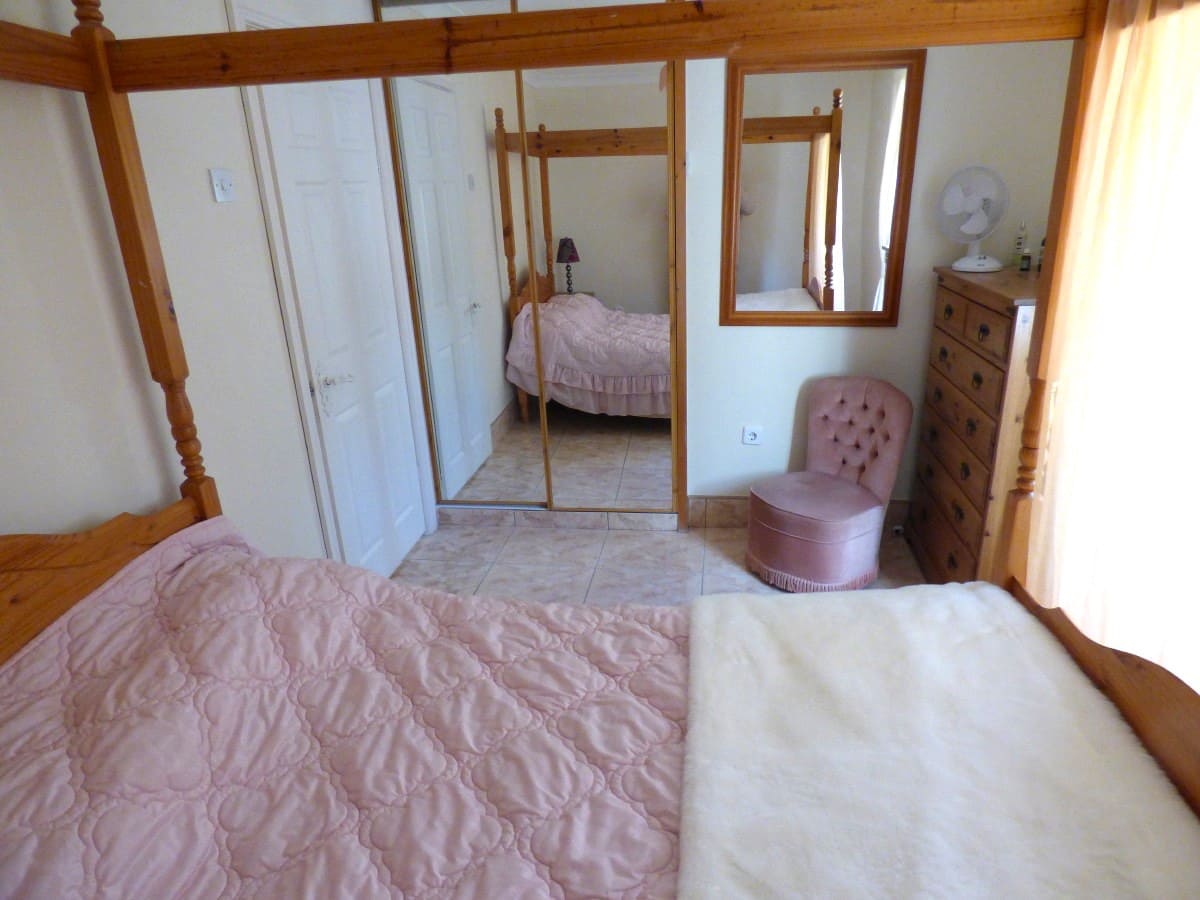 5 quarto Moradia para venda em Orxeta com piscina garagem - 399 000 € (Ref: 8934615)