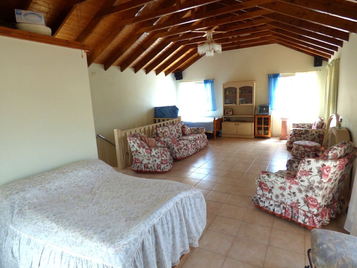 5 quarto Moradia para venda em Orxeta com piscina garagem - 399 000 € (Ref: 8934615)