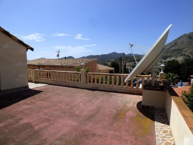5 bedroom Villa for sale in Orxeta with pool garage - € 399,000 (Ref: 8934615)
