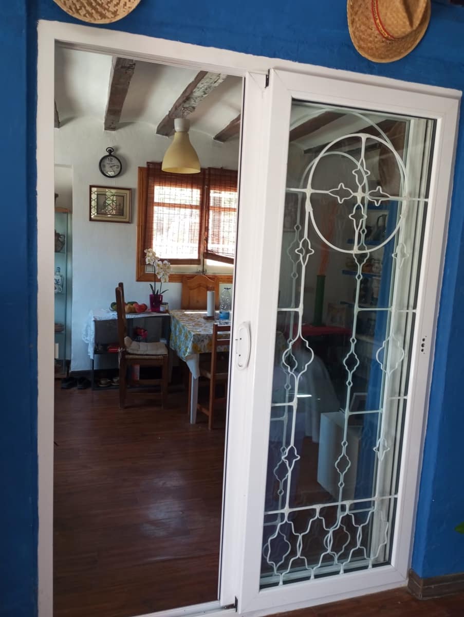 3 soveværelse Finca/Landehus til salg i Relleu med garage - € 185.000 (Ref: 9058222)