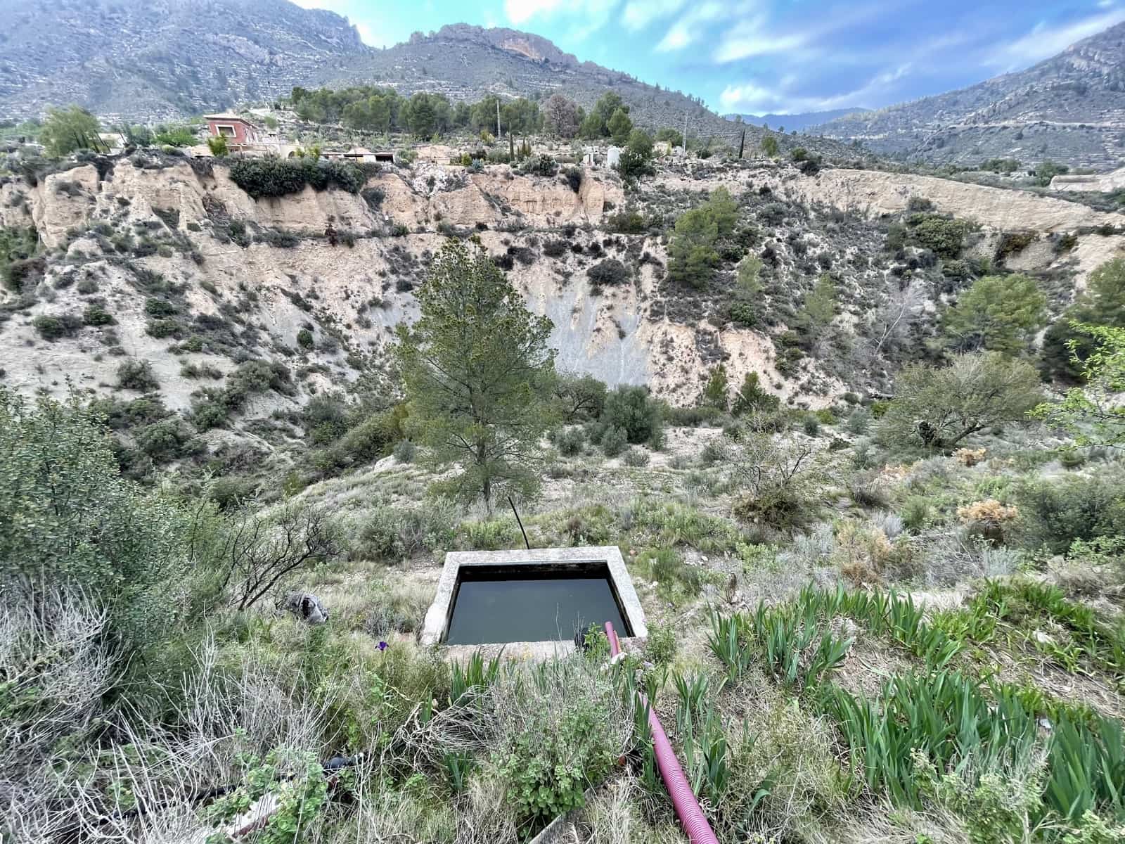 3 soveværelse Finca/Landehus til salg i Relleu med garage - € 185.000 (Ref: 9058222)