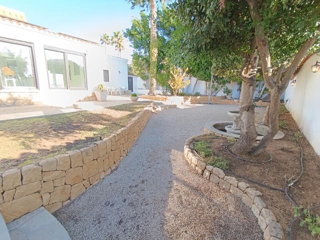 3 quarto Moradia para venda em Coloma  , La Nucia com piscina garagem - 575 000 € (Ref: 9072939)