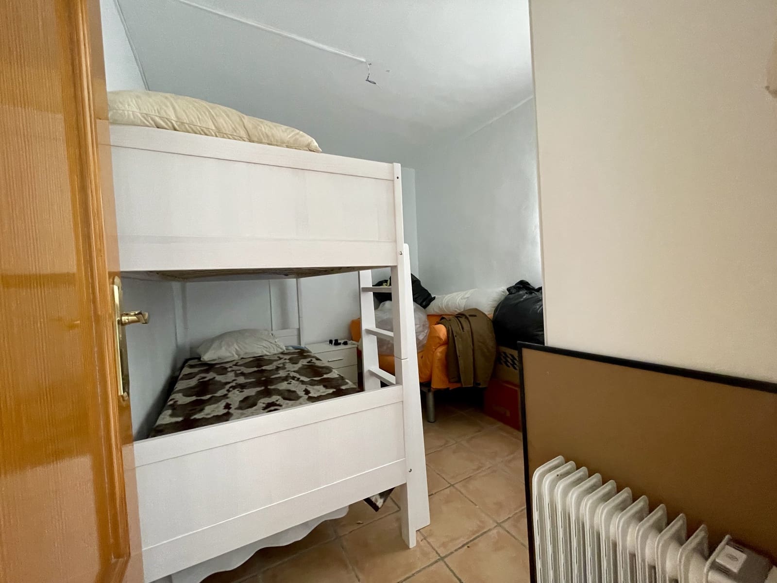 3 soveværelse Finca/Landehus til salg i Relleu med garage - € 180.000 (Ref: 9200104)