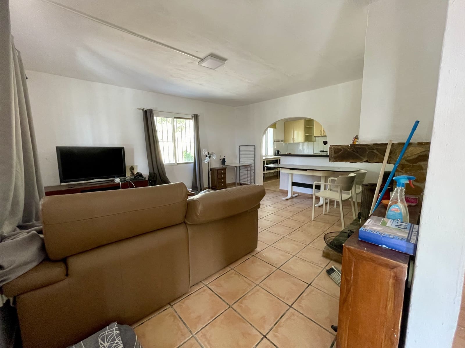 3 soveværelse Finca/Landehus til salg i Relleu med garage - € 180.000 (Ref: 9200104)