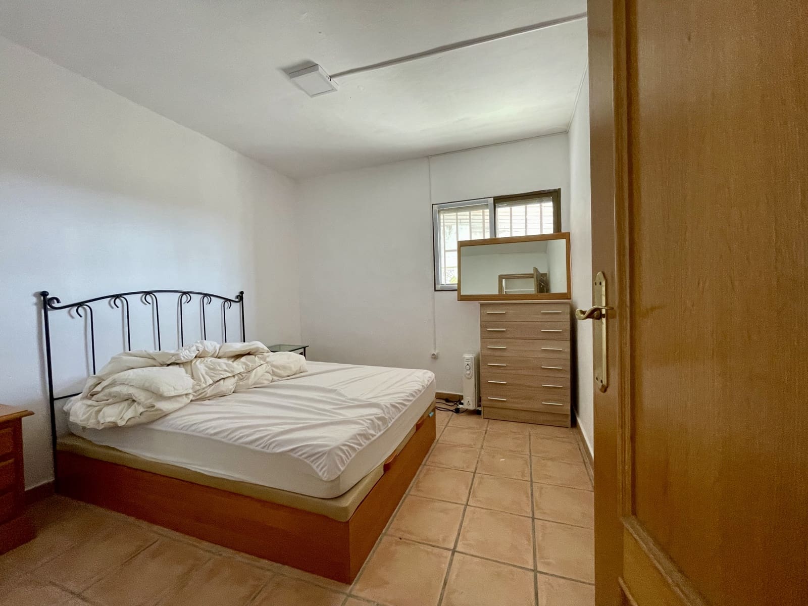 3 soveværelse Finca/Landehus til salg i Relleu med garage - € 180.000 (Ref: 9200104)