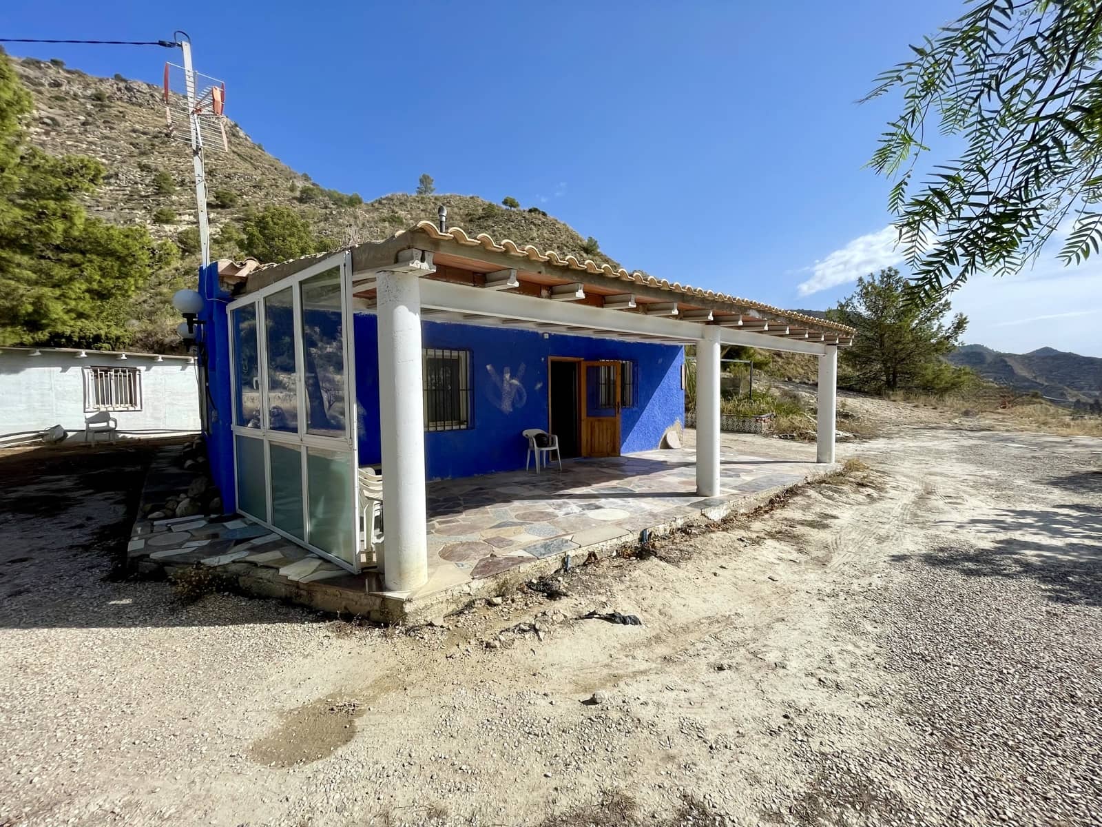 3 soveværelse Finca/Landehus til salg i Relleu med garage - € 180.000 (Ref: 9200104)