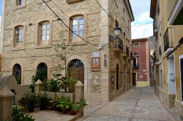 4 quarto Casa em Banda para venda em Relleu - 273 000 € (Ref: 9363435)