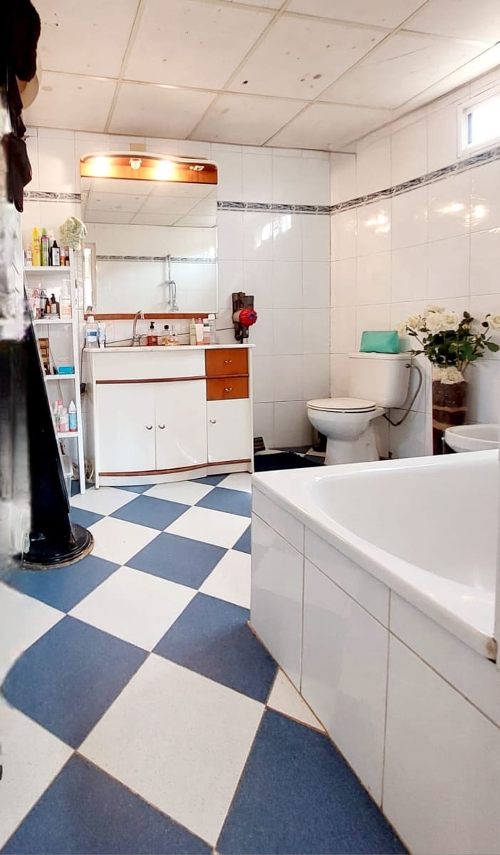 3 sypialnia Willa na sprzedaż w La Villajoyosa / Vila Joiosa z basenem garażem - 385 000 € (Ref: 9417510)