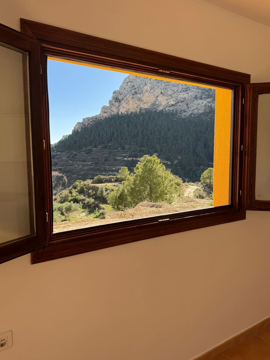 2 slaapkamer Finca/Landhuis te koop in Relleu met garage - € 135.000 (Ref: 9500756)