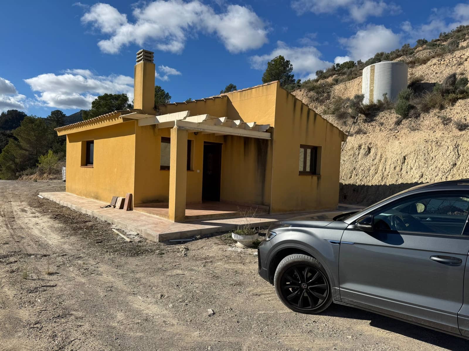 2 slaapkamer Finca/Landhuis te koop in Relleu met garage - € 135.000 (Ref: 9500756)