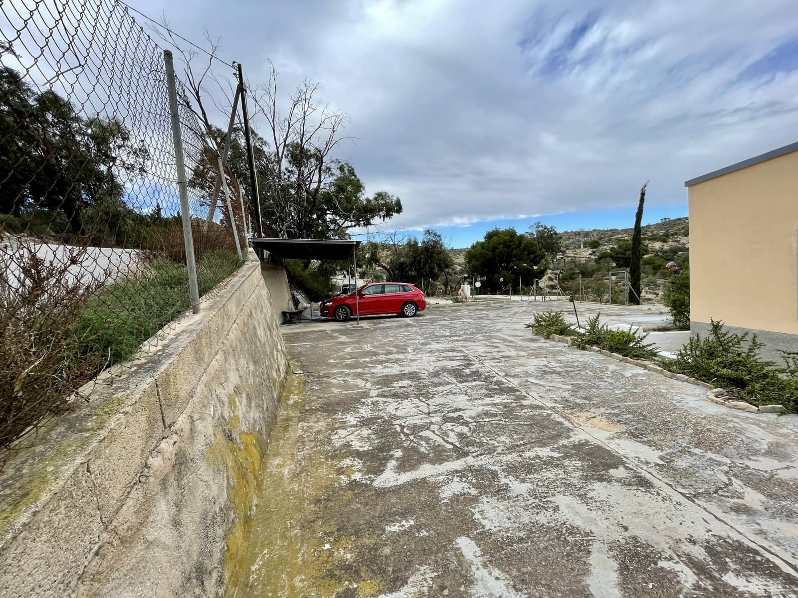 4 quarto Quinta/Casa Rural para venda em La Villajoyosa / Vila Joiosa com piscina garagem - 252 000 € (Ref: 9629221)