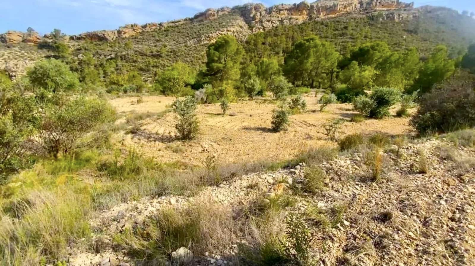 4 bedroom Finca/Country House for sale in Orxeta with pool garage - € 250,000 (Ref: 9672092)