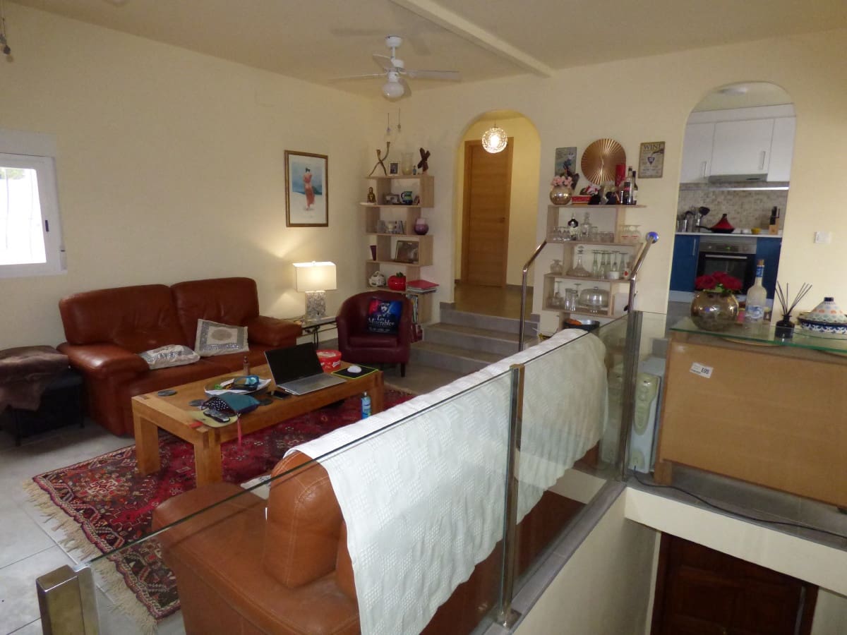 3 soveværelse Villa til salg i Orxeta med swimmingpool garage - € 290.000 (Ref: 9805222)