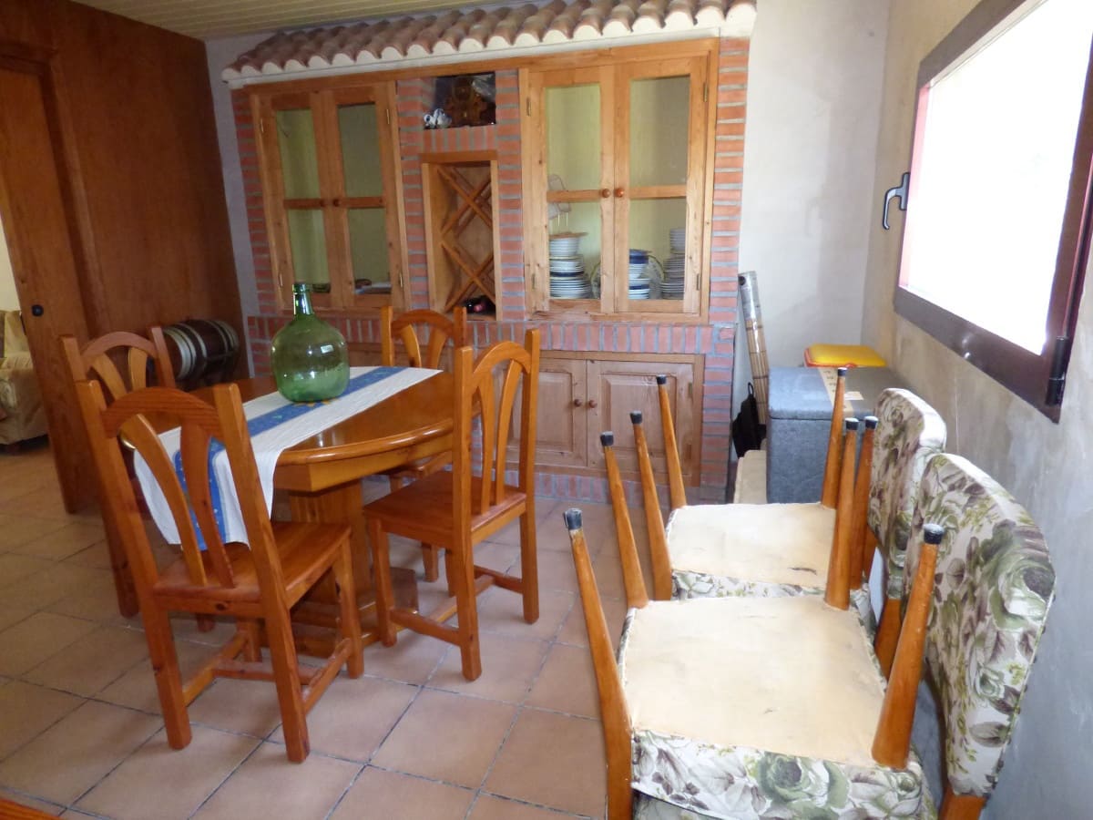 3 bedroom Finca/Country House for sale in La Torre de les Macanes with garage - € 144,500 (Ref: 9841912)