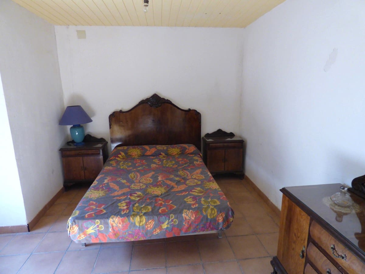 3 bedroom Finca/Country House for sale in La Torre de les Macanes with garage - € 144,500 (Ref: 9841912)