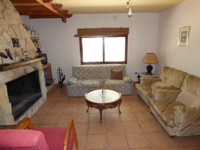 3 soveværelse Finca/Landehus til salg i La Torre de les Maçanes, Torremanzanas med garage - € 144.500 (Ref: 9841912)