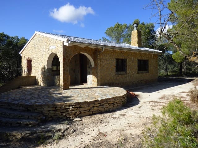 3 soveværelse Finca/Landehus til salg i La Torre de les Maçanes, Torremanzanas med garage - € 144.500 (Ref: 9841912)