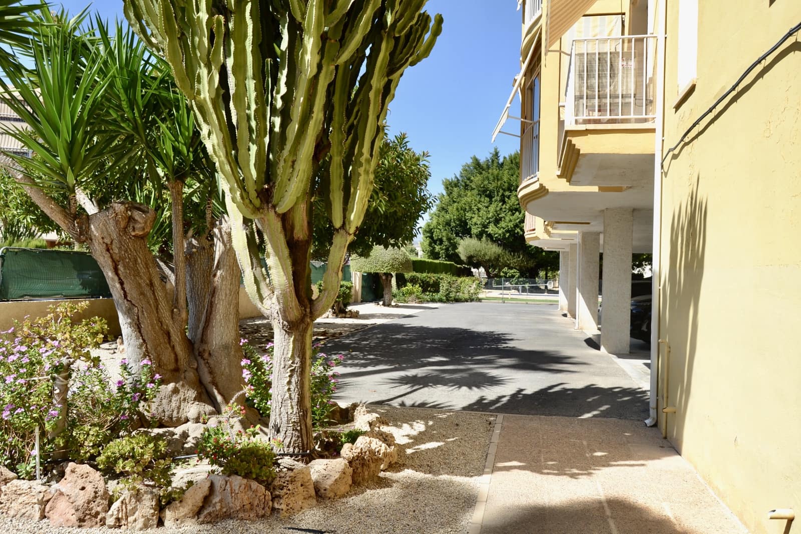 1 bedroom Apartment for sale in La Villajoyosa / Vila Joiosa with pool garage - € 168,000 (Ref: 9863736)