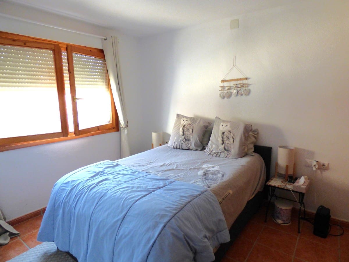 3 soverom Villa til salgs i Relleu med svømmebasseng garasje - € 350 000 (Ref: 9891364)