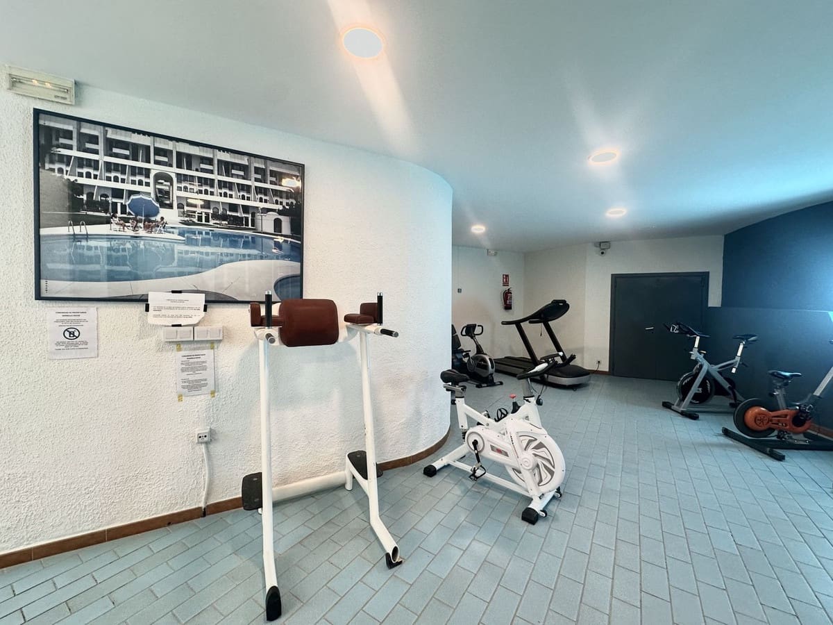 2 quarto Apartamento de Praia para arrendar em Marbella com piscina garagem - 3 000 € (Ref: 10012529)