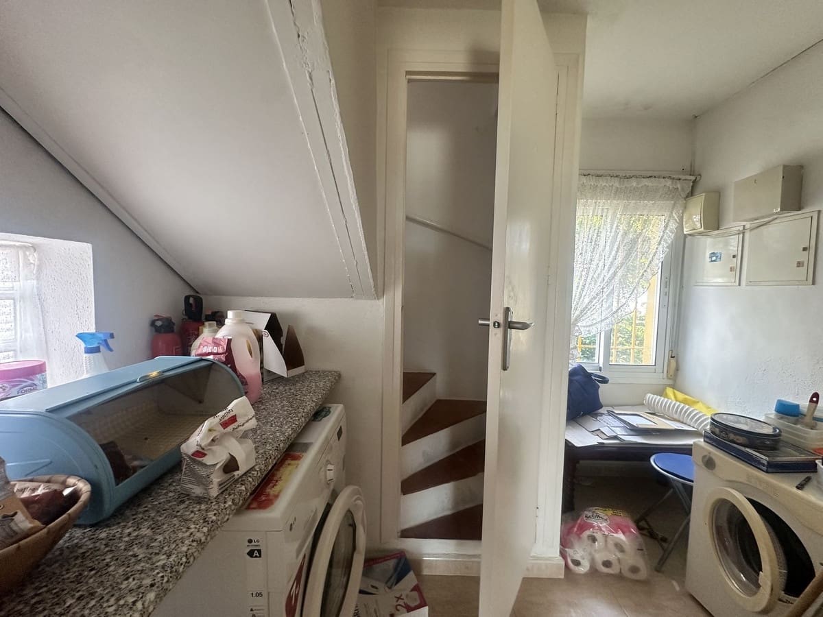 3 soverom Villa til salgs i Calahonda med svømmebasseng garasje - € 650 000 (Ref: 10054408)