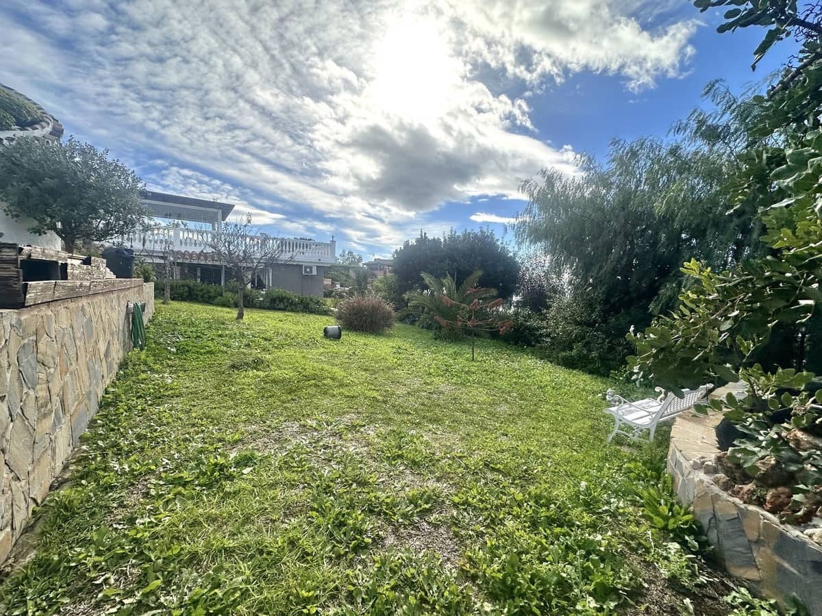 3 soverom Villa til salgs i Calahonda med svømmebasseng garasje - € 650 000 (Ref: 10054408)