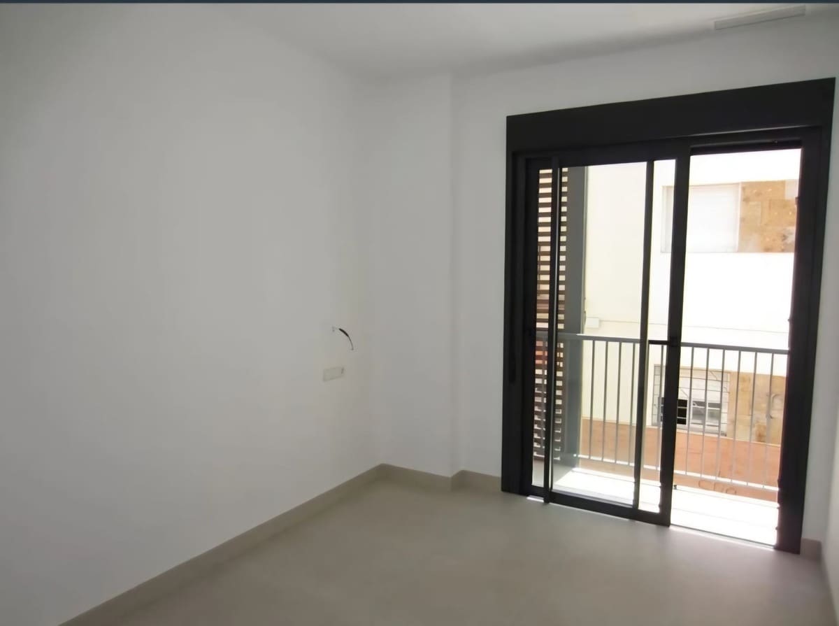 Apartamento Playa de 2 habitaciones en Fuengirola en venta - 350.000 € (Ref: 10094062)
