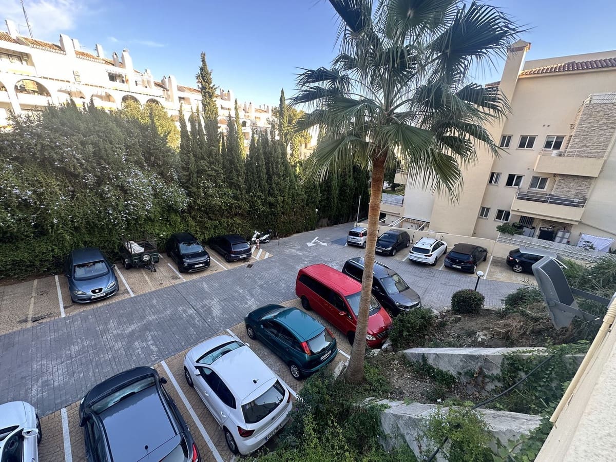 Apartamento de 2 habitaciones en Riviera del Sol en venta con piscina - 280.000 € (Ref: 10147988)