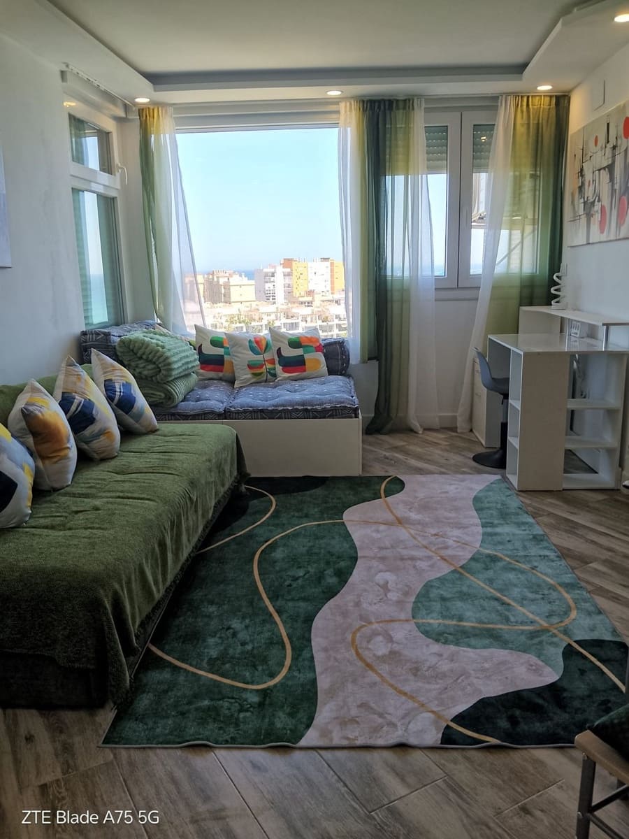 1 soveværelse Strandlejlighed til salg i Calahonda med swimmingpool - € 250.000 (Ref: 10153889)