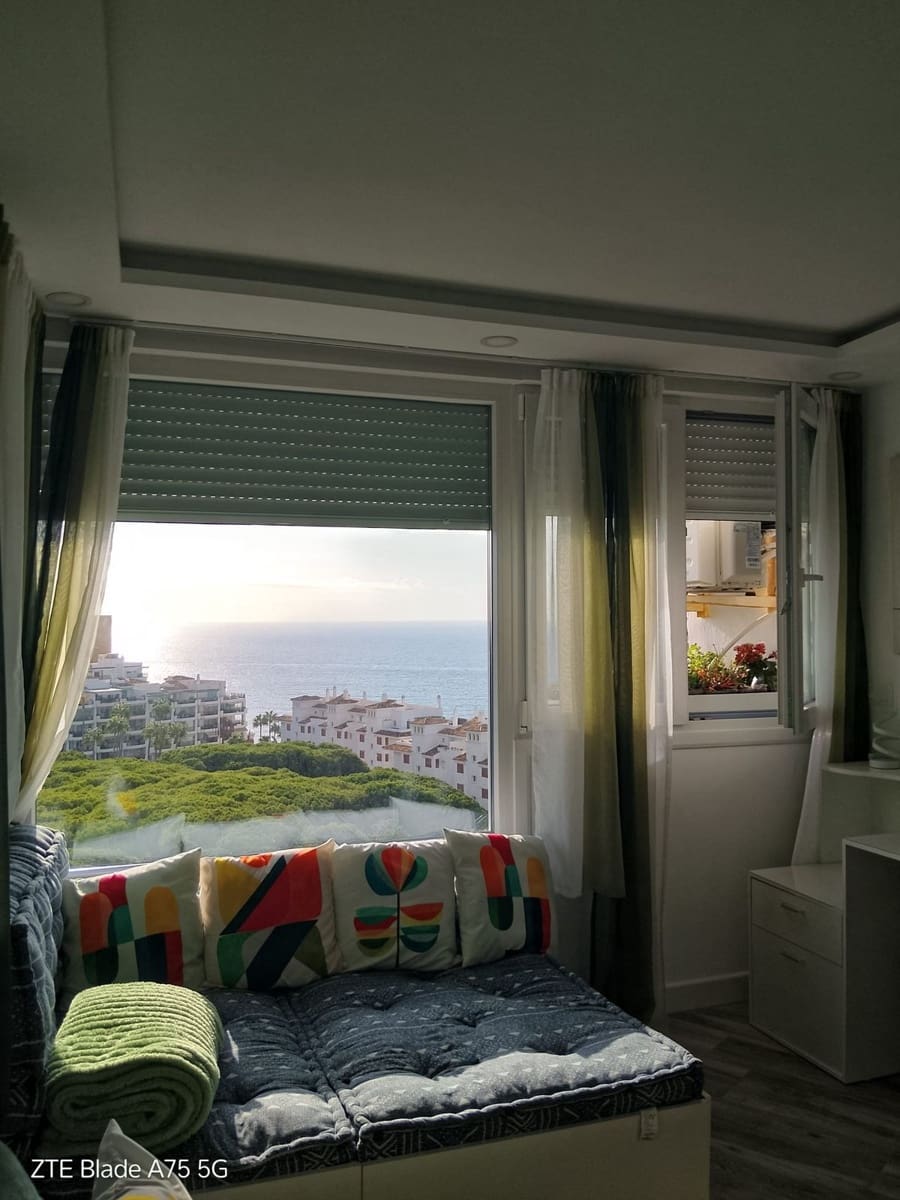 1 soveværelse Strandlejlighed til salg i Calahonda med swimmingpool - € 250.000 (Ref: 10153889)