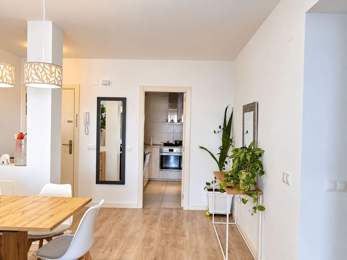 3 bedroom Apartment for sale in Nueva Andalucia with pool garage - € 440,000 (Ref: 10154189)