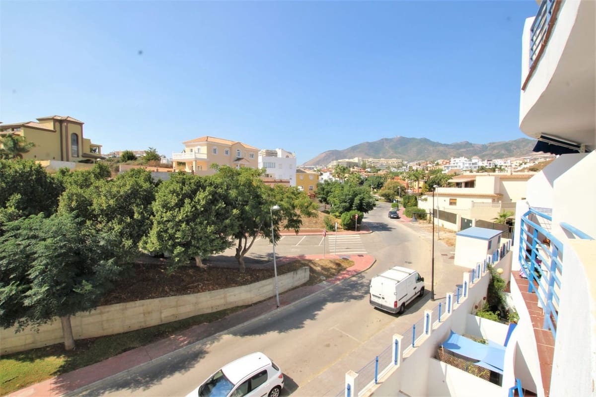 1 soveværelse Strandlejlighed til salg i Benalmadena med swimmingpool garage - € 255.000 (Ref: 10158510)