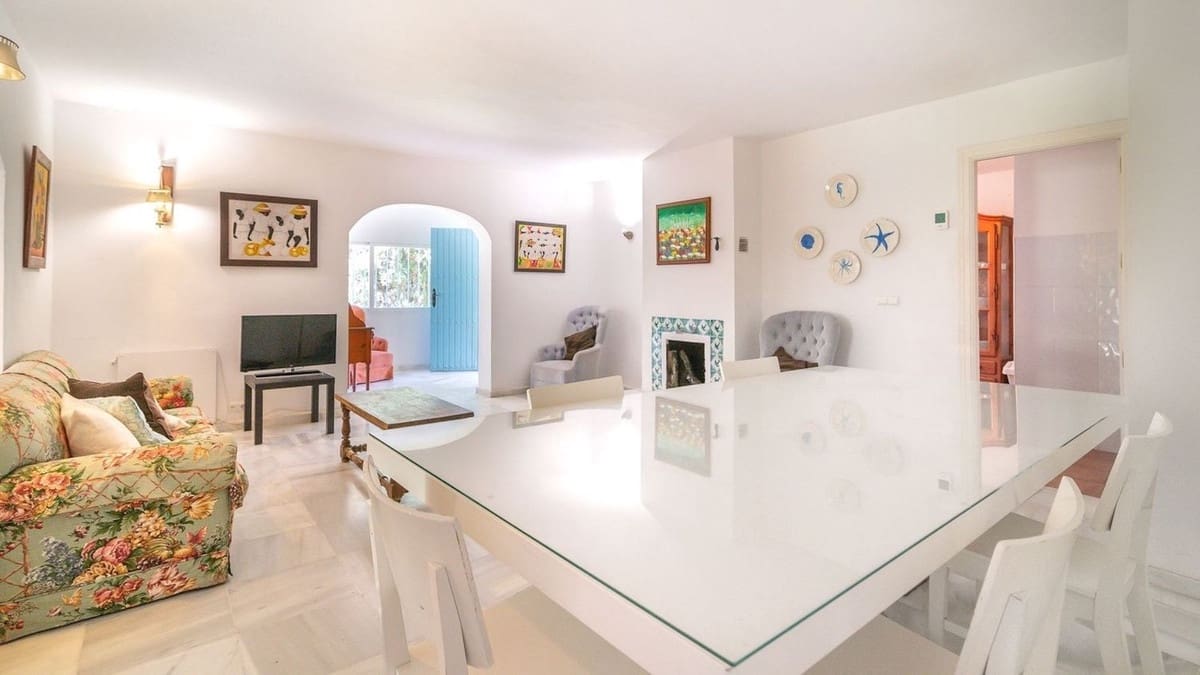 4 soverom Villa til salgs i Artola med svømmebasseng garasje - € 925 000 (Ref: 7679479)