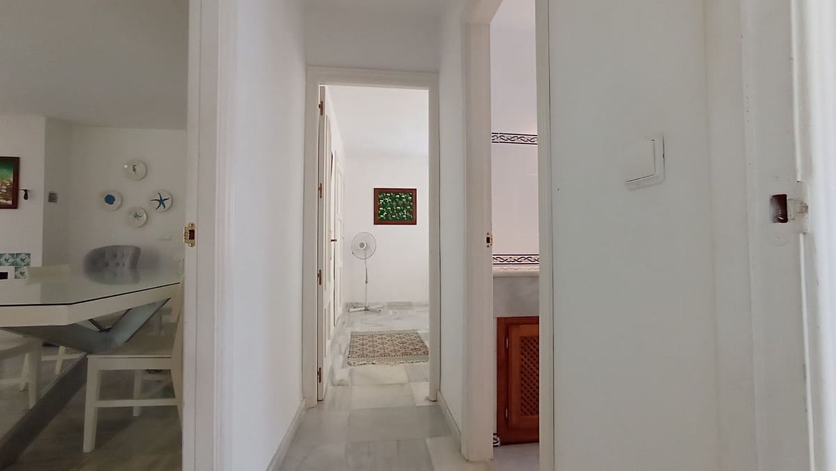 4 soverom Villa til salgs i Artola med svømmebasseng garasje - € 925 000 (Ref: 7679479)