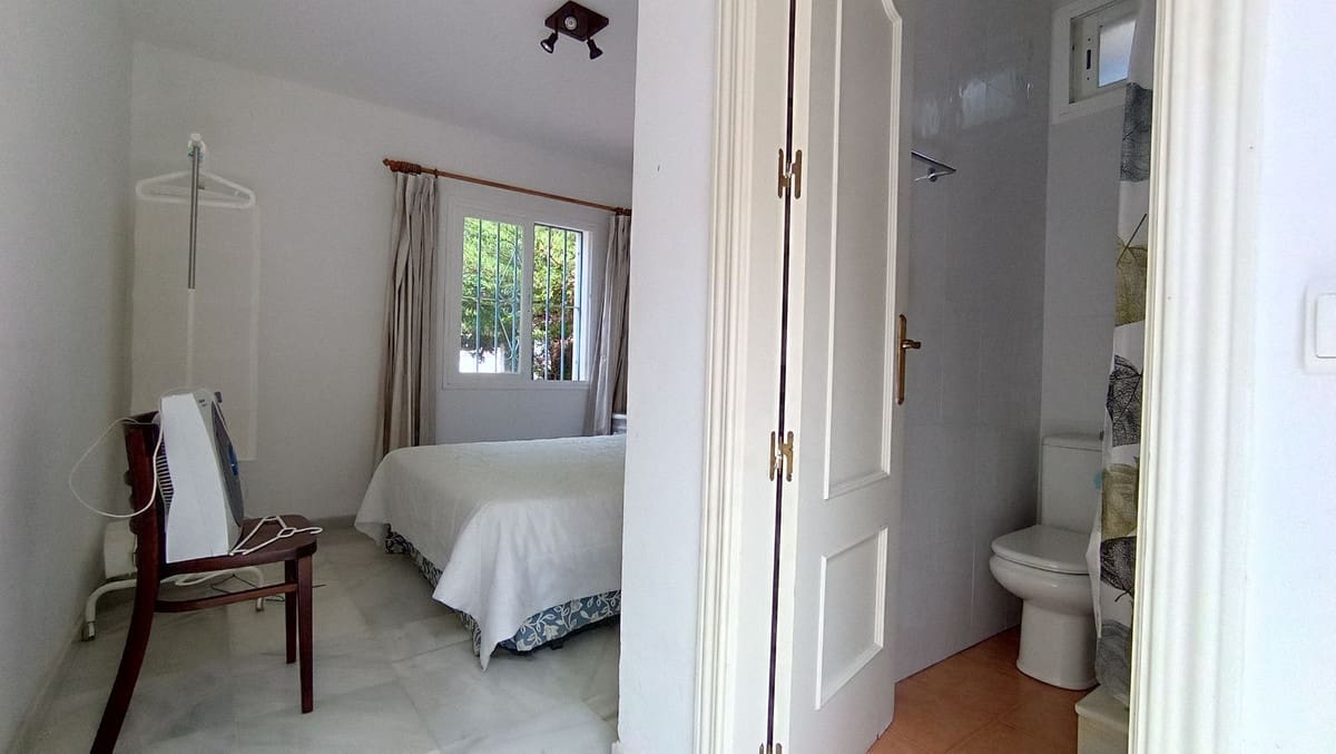 4 soverom Villa til salgs i Artola med svømmebasseng garasje - € 925 000 (Ref: 7679479)